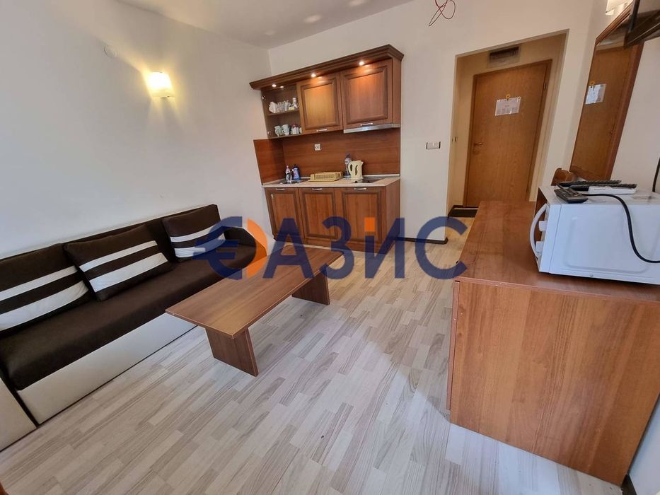 Продава се Тристаен апартамент в к.к. Слънчев бряг - 80 кв.м за 606 €/кв.м - Снимка #13
