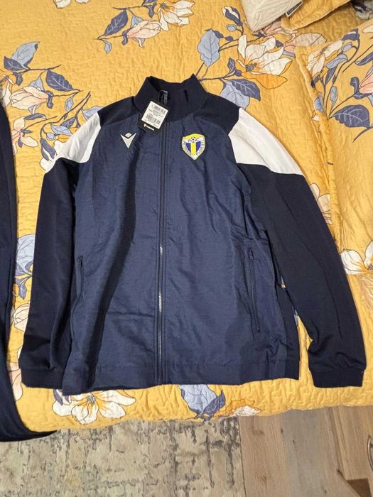 Trening original inscriptionat cu Petrolul Ploiesti