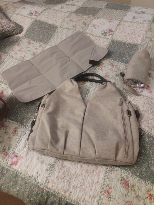 Бебешка чанта за количка