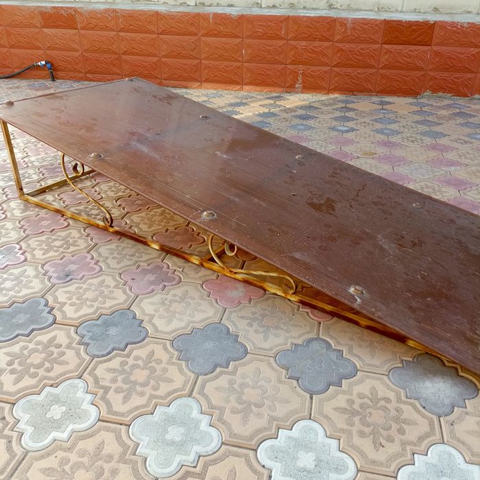 Козырек от осадков.