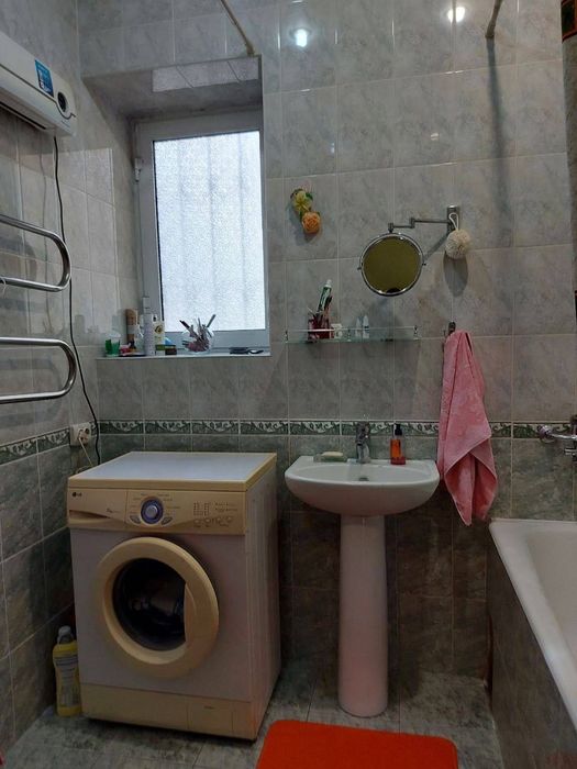 Сдаю 2х ком.кв Раккат махалля