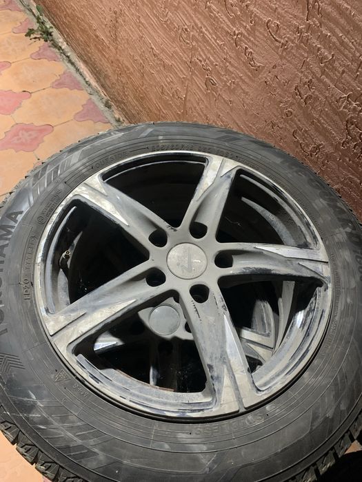 Yokohama 205/60/R16
