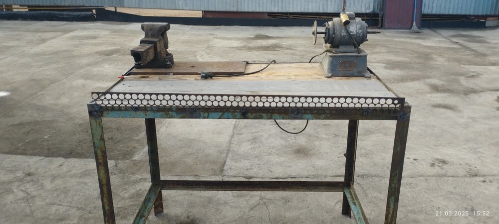 Слесарный стол ..