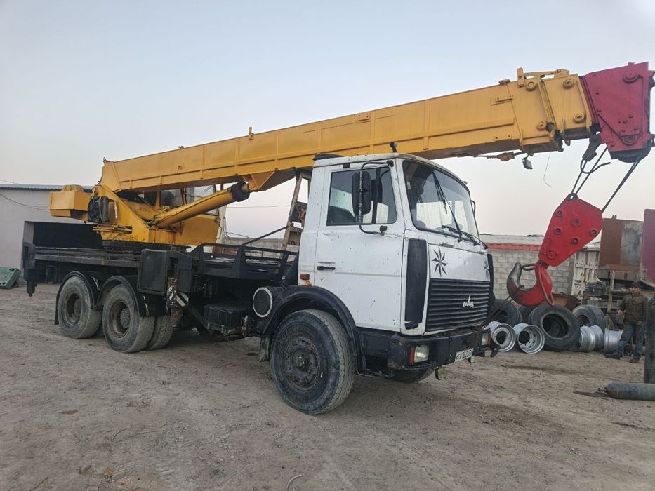 Kran sotiladi,,, Buxoro 2004