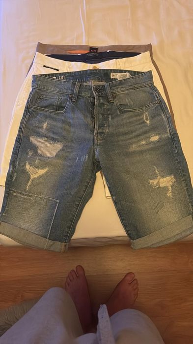 Pantaloni scurti de firma