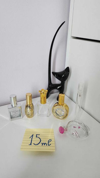 Стъклени шишенца за парфюм