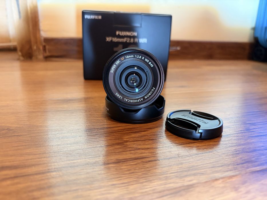 обектив Fujifilm Fujinon XF 16mm f/2.8 R WR