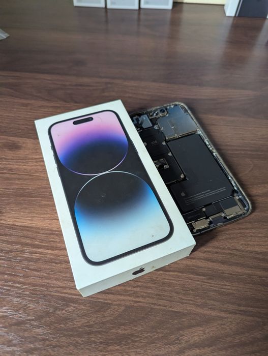 iPhone 14 pro на запчасти