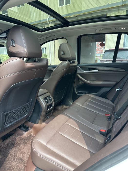 BMW x3. Китайский вариант.