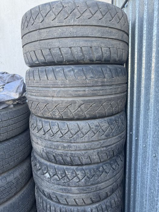 Продам резина 265/35/18