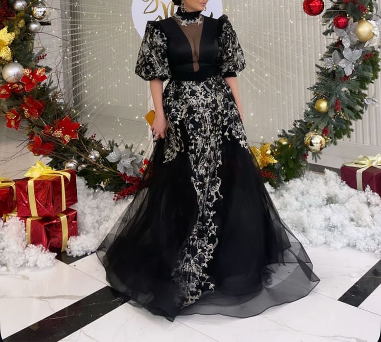 Платье вечернее нарядное