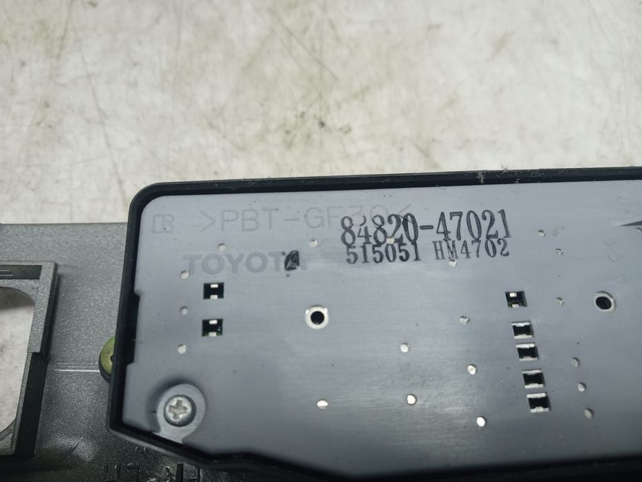 Butoane geamuri 84820-47021 Toyota Prius XW20 [2003 - 2005]