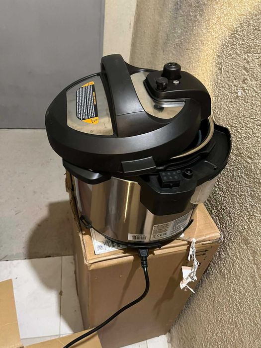 Машина за готвене InstantPot