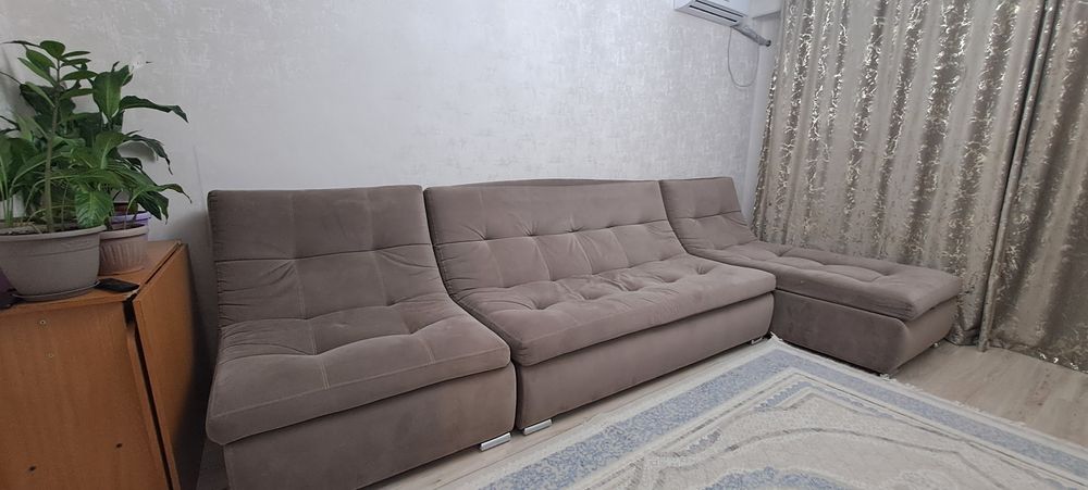Диван в хорошем состоянии