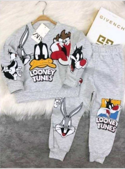 Намаление на детски комплекти за момче