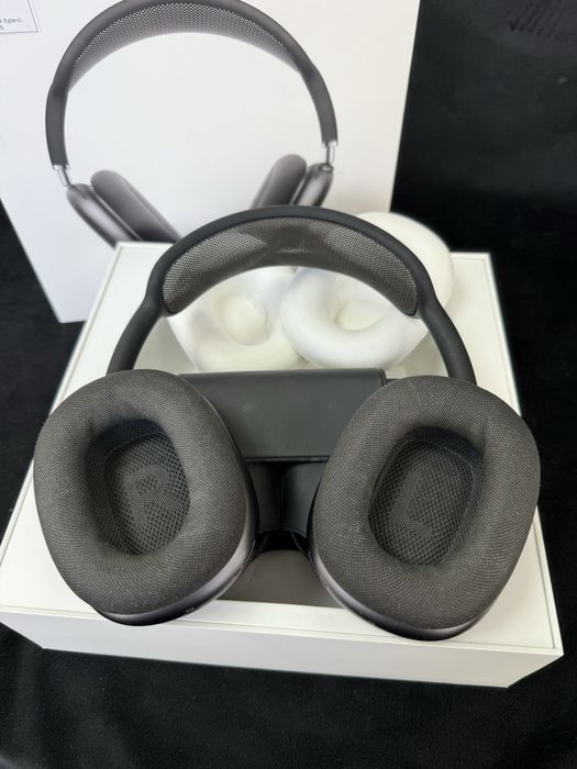 AirPods max Baitimes