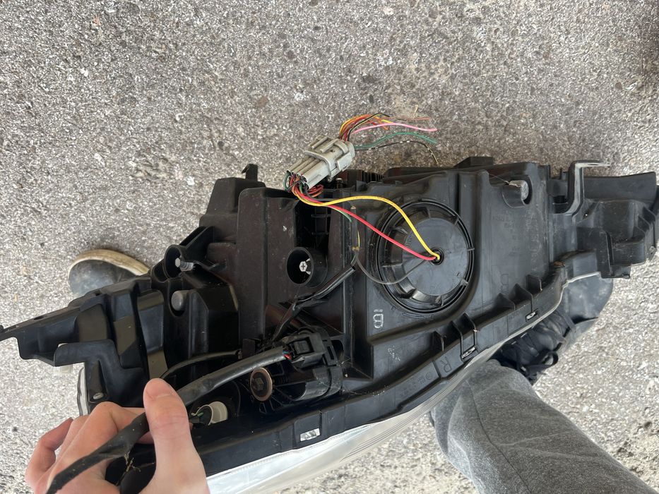 Фарове за Nissan Leaf I 2010-2017/Нисан Лийф