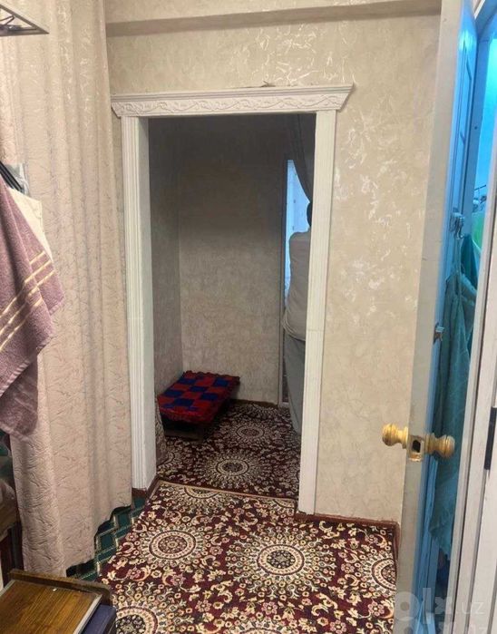 2 хонали Чилонзор Алгоритм Гулистон квартира сотилади