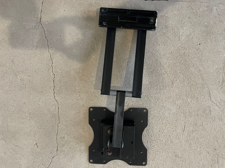 Крепление для оазных видов телевизоров