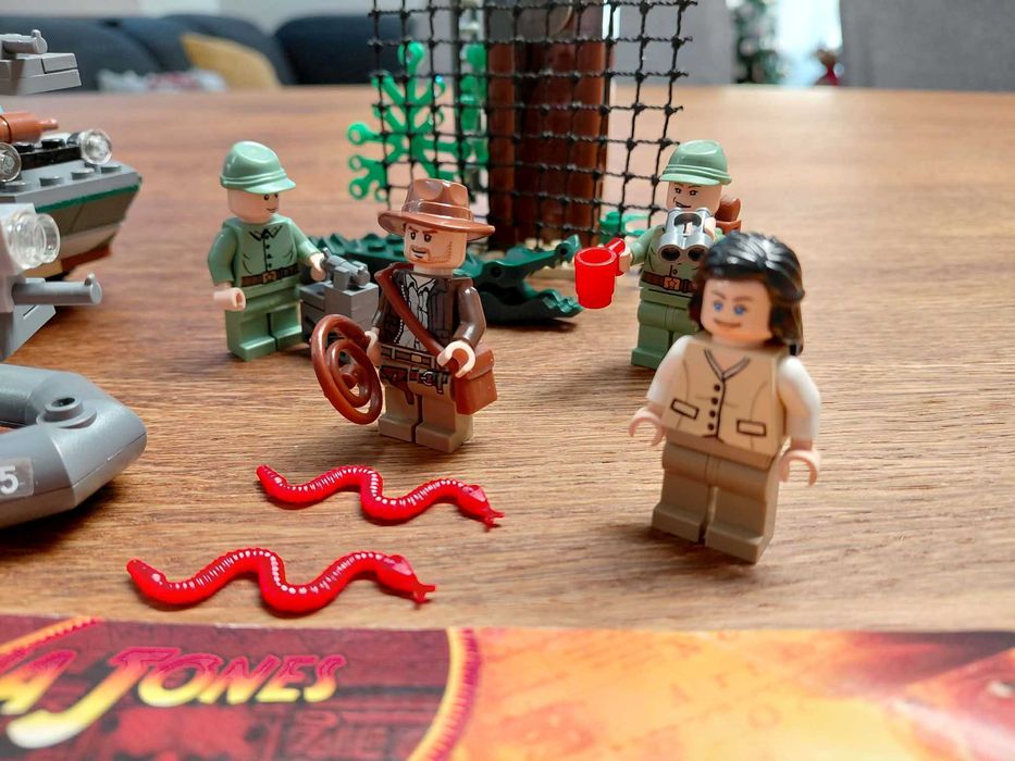 Лего Indiana Jones - Lego 7625 - Преследване край реката