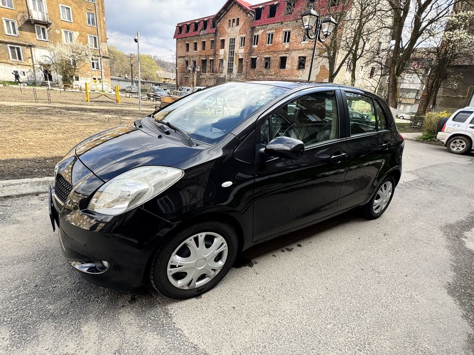 Vand Toyota Yaris  1.3 VVT-I