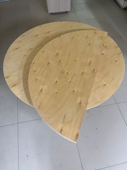 Круглые казахские столы