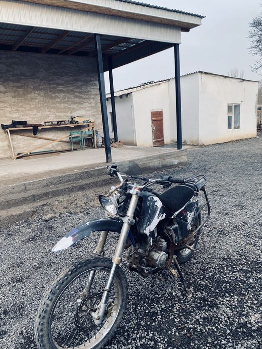 Мотоцикл 250 куб