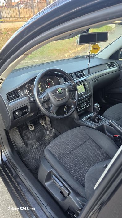 Skoda Superb  2011 –  întreținută exemplar, km reali