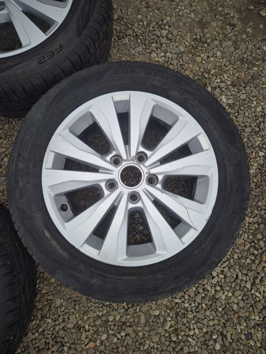 Roti vw golf 7 205/55 R16 cu anvelope de vara.