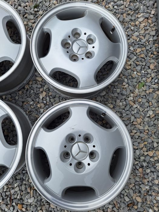 5x112..16 цола. 7j.ET37.оригинални Mercedes