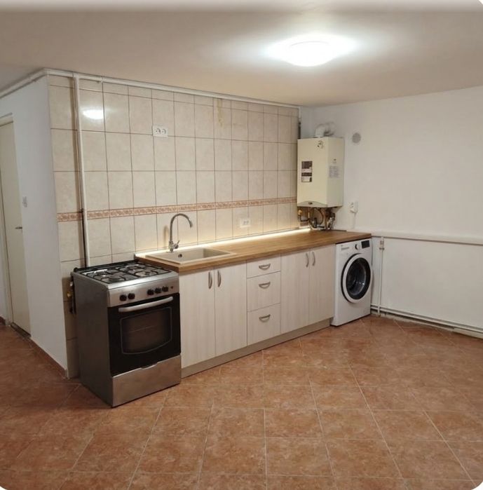 Apartament 2 camere de inchiriat