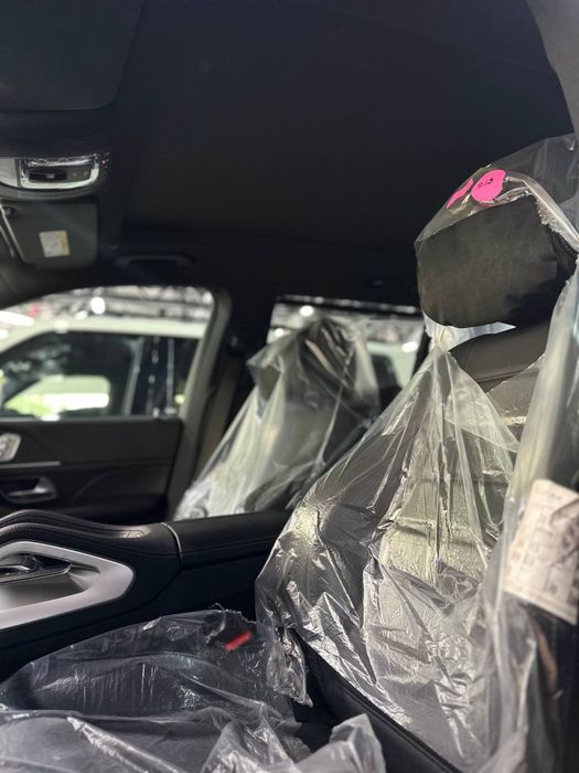 Mercedes Benz GLS 450 model 2025