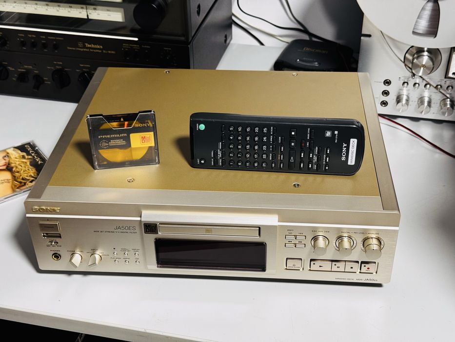 Minidisc SONY MDS-JA50ES,telecomandă , inregistrare si redare