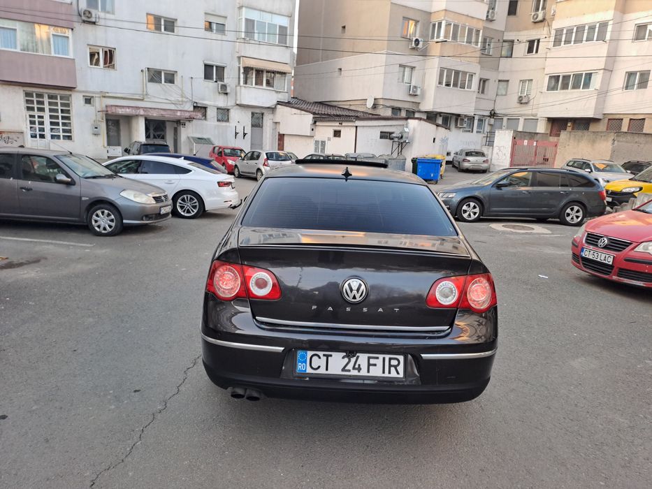 Vand urgent vw Passat b6 fab 2007 dizell pret 1900e acte vall tot anu