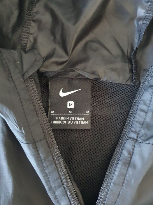 Продам дождевик Nike