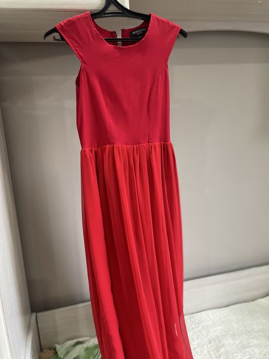 Продам платья по 5тыс