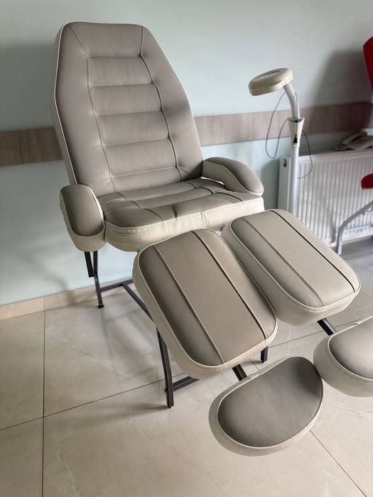 Massajni kreslo aybi yuq