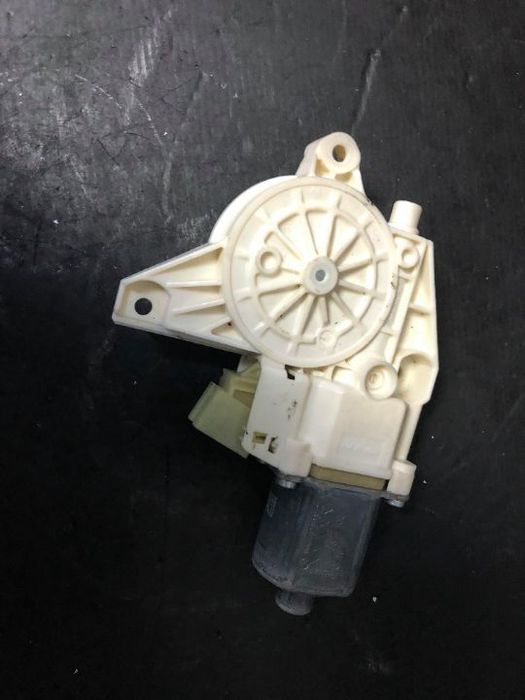 motoras macara dreapta spate mercedes c-class w204 e-class  w212