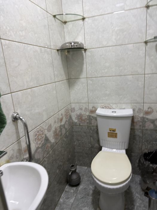 Продажа Юнусабад -4 квартал 4/1/9 улучшенная планировка, Биллюр б/ зал