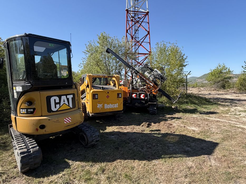 Prestam si inchiriem cu camioneta mini incarcator senile bobcat mini excavator dumper