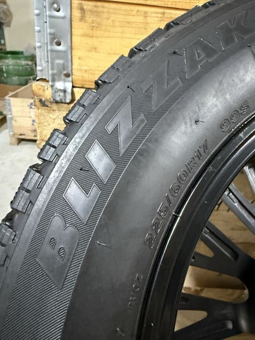 Комплект зимних шин на дисках R17