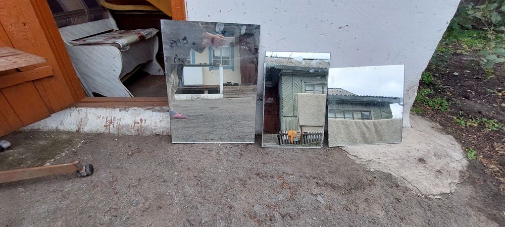 Продам зеркала в отличном состоянии