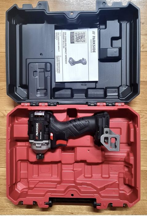 Ексцентър шлайф 20v 60€ Пистолет горещ въздух 20v 45€ Ударен винтоверт 226Nm 60€, Гайковерт 600Nm 85€
