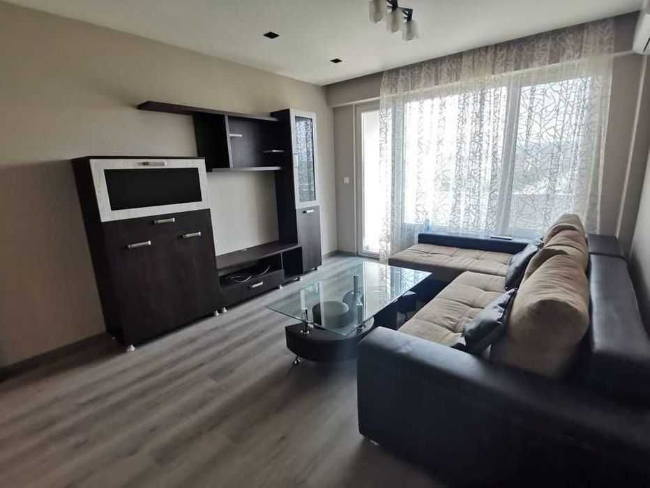 Продава се Тристаен апартамент в София, Малинова долина - 110 кв.м за 2455 €/кв.м - Снимка #2
