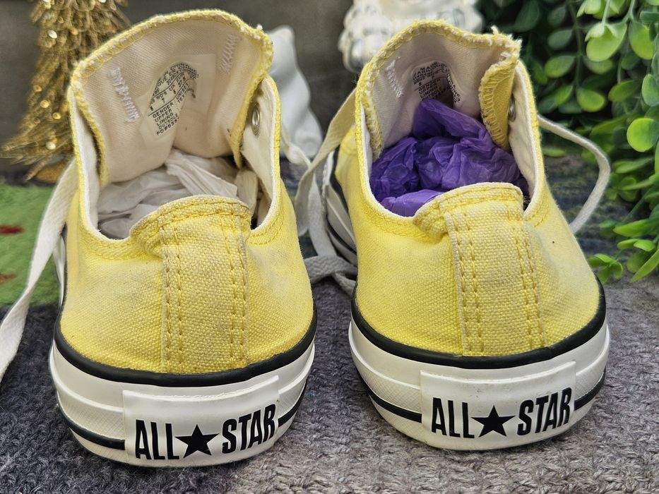 Converse кецове в жълто N37.5