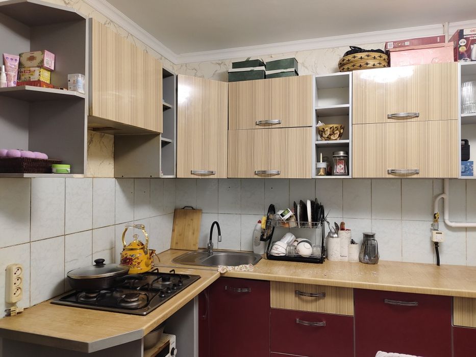 Кухонный мебель 1*/