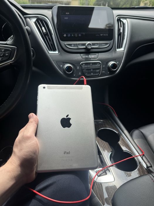 Ipad air 2 срочно 100$