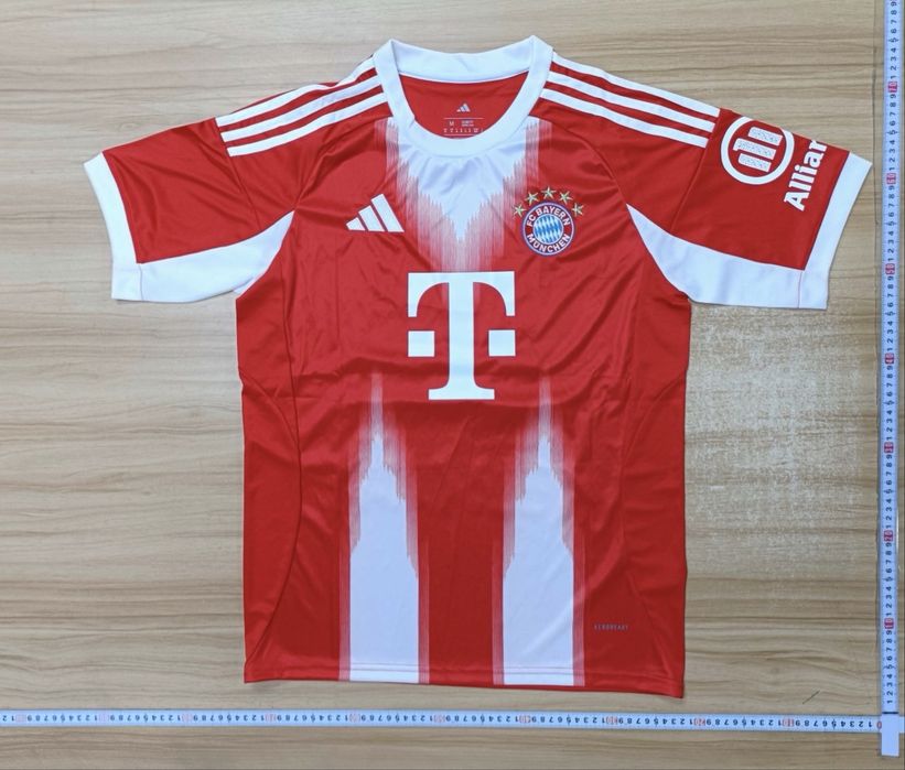 Tricou Luis Diaz