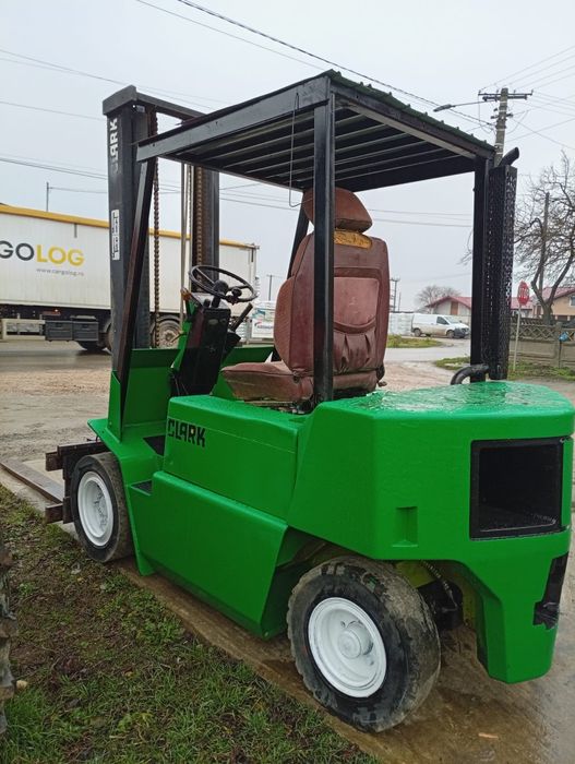 Stivuitor de vanzare