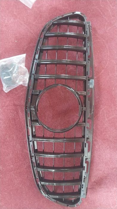 Продам решётки на мерседес